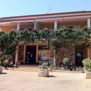 Apartment Spert Kroatien