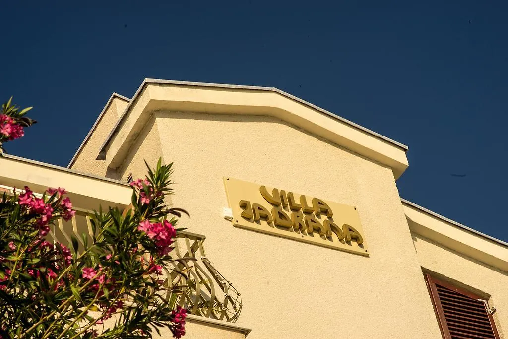 Villa Jadrana Rab Town Apartment