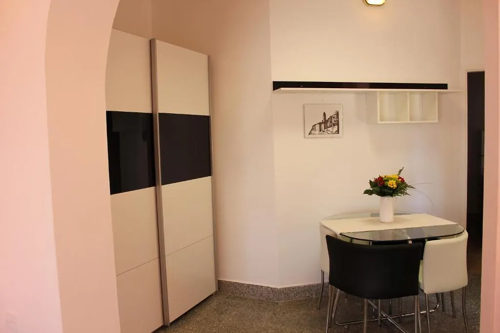 Villa Jadrana Rab Town Apartment