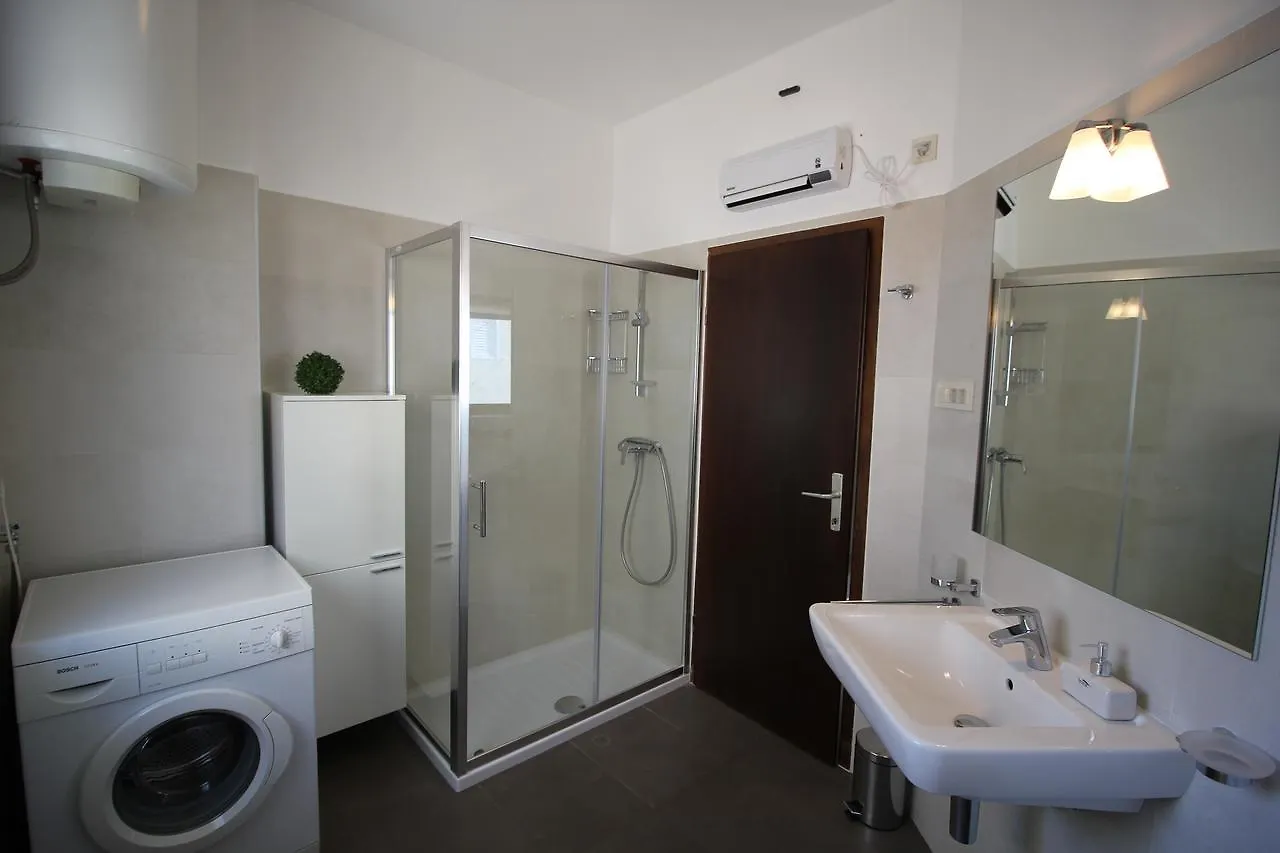 Apartment Villa Jadrana Rab Town