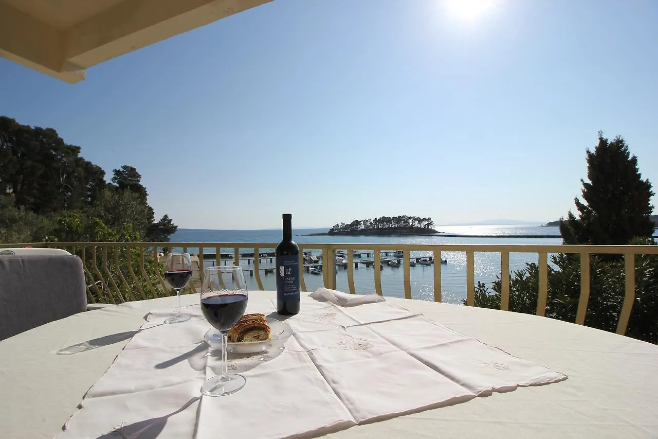 Villa Jadrana Rab Town Apartment